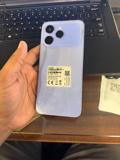 Tecno Spark 40 6 128 with box