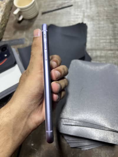 Apple iPhone 11