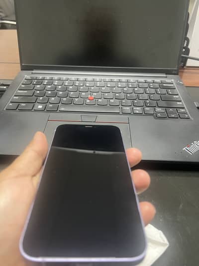 Apple iPhone 12