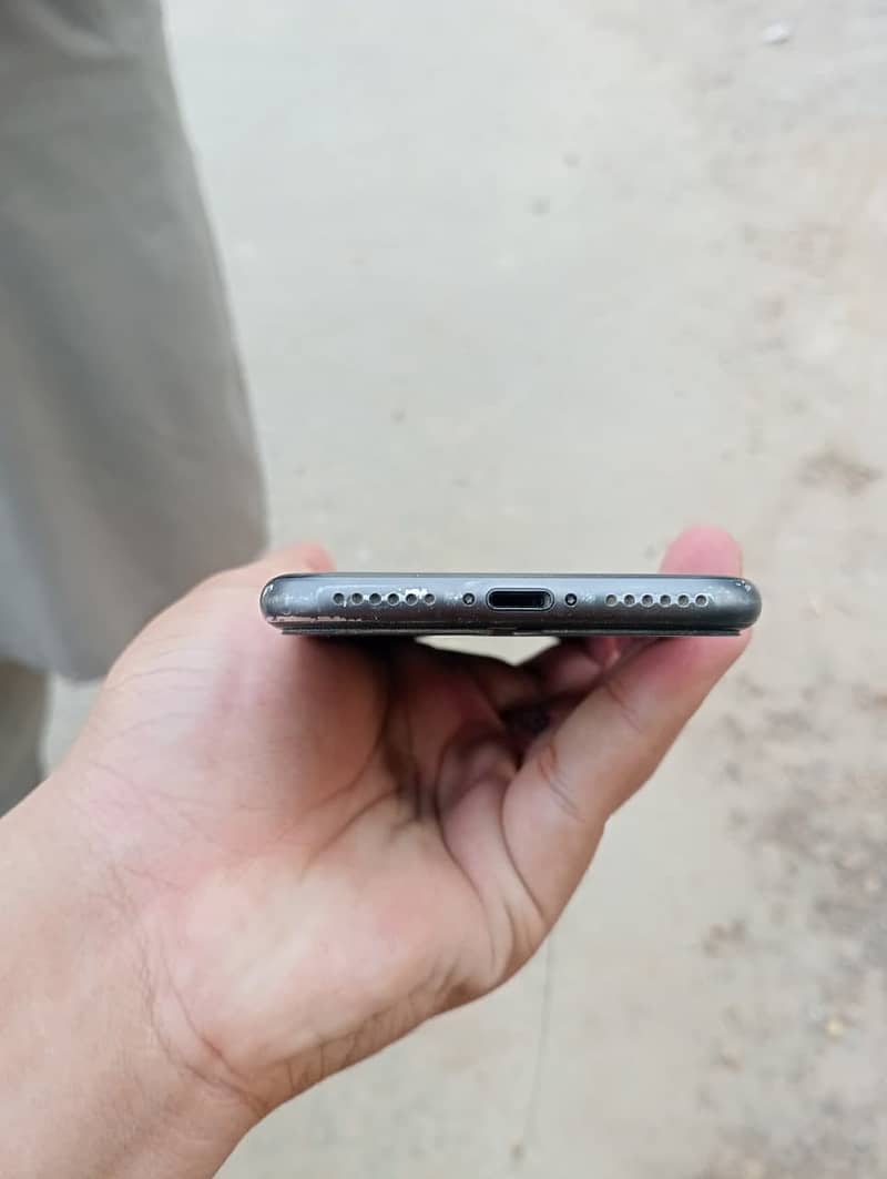 iPhone 8 1