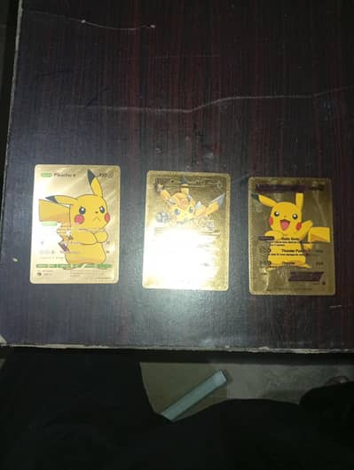 GOLDEN POKEMON CARDS