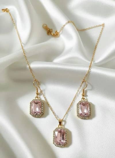  Luxury Gold Plated Pink Crystal Necklace & Earrings Set