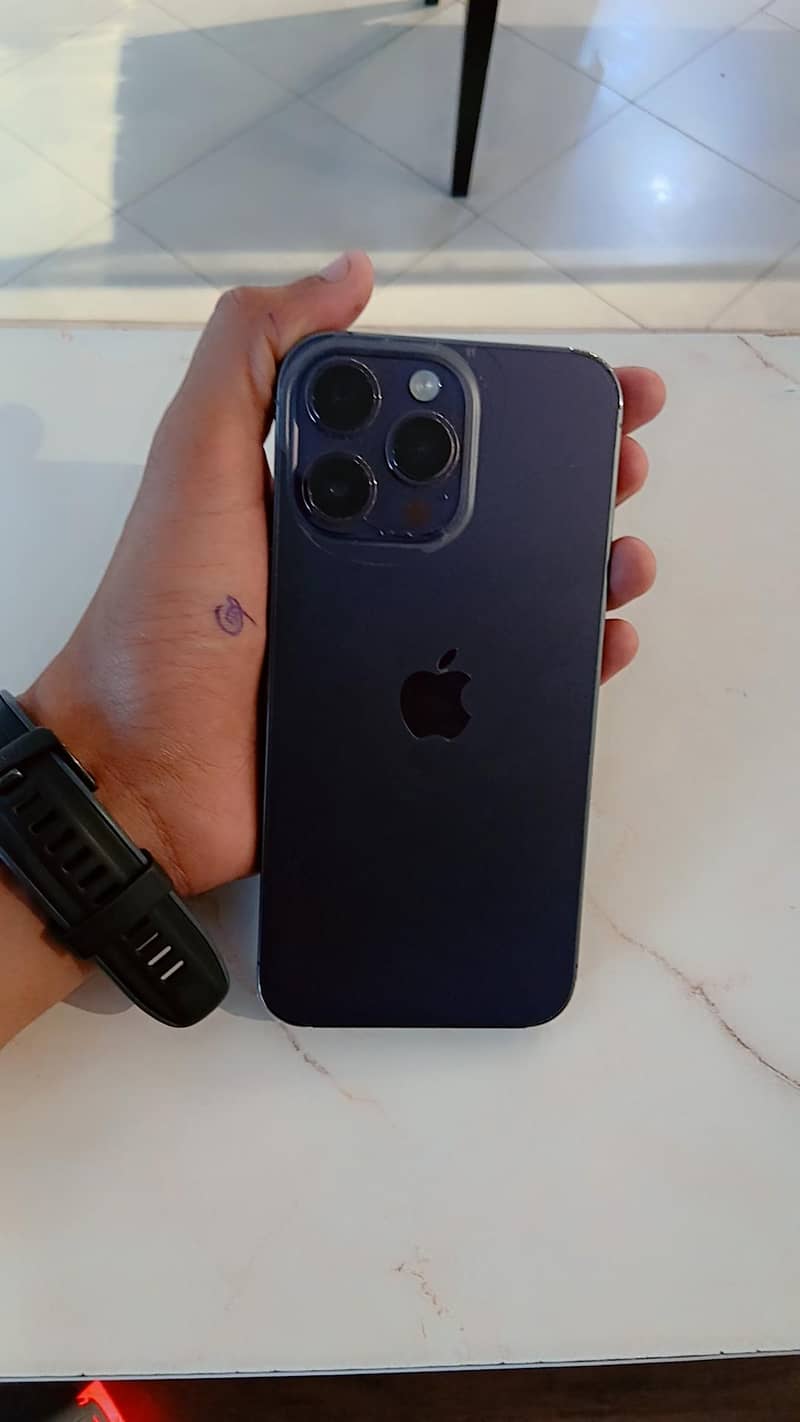 iphone 14 pro max 2
