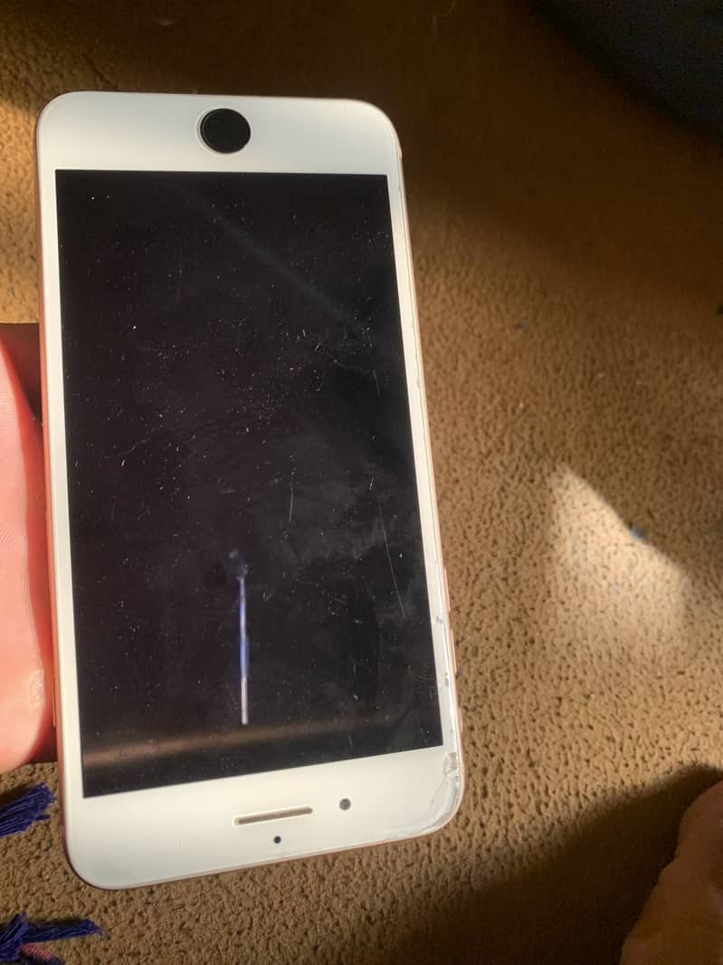 Apple iPhone 8 Plus 1