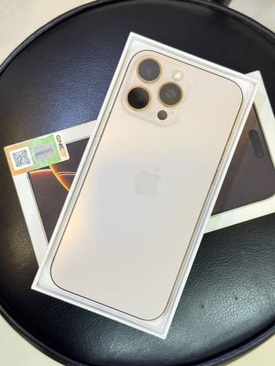 Apple iPhone 16 Pro Max