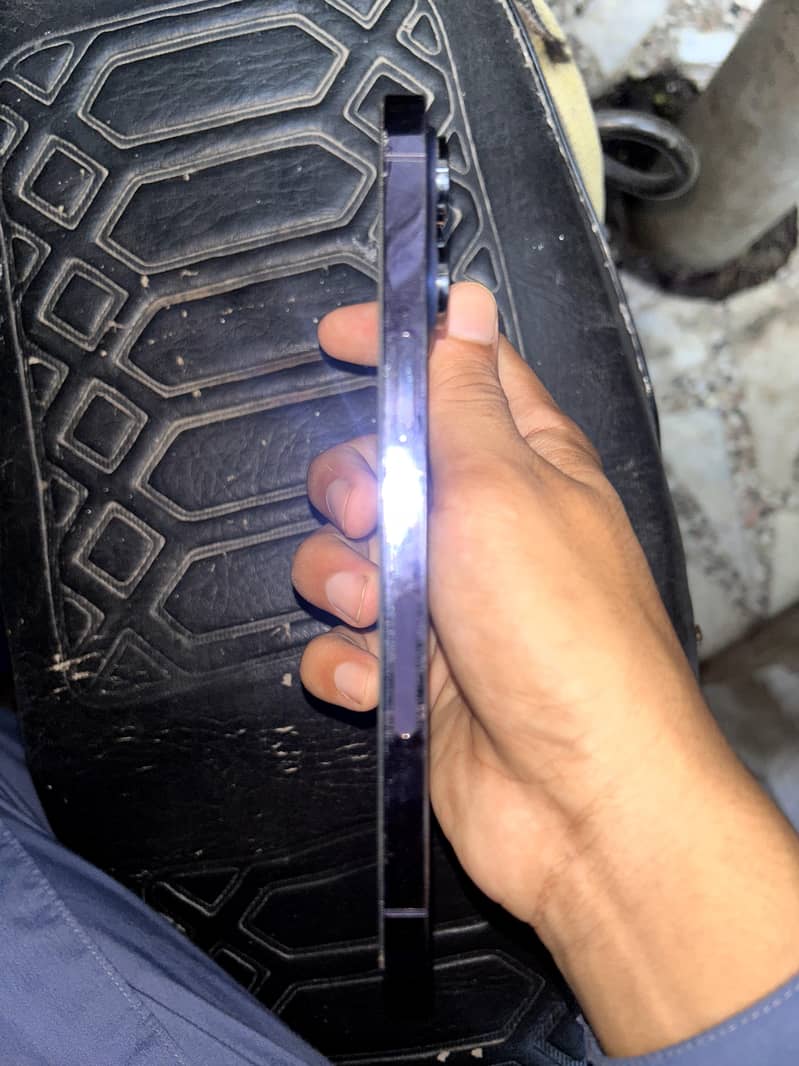 Apple iPhone 14 Pro Max 5