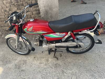 2017 model fast owner new condition 10/10