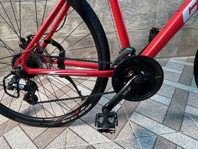 BRAND NEW COSMIC CYCLE SLIGHTLY USED