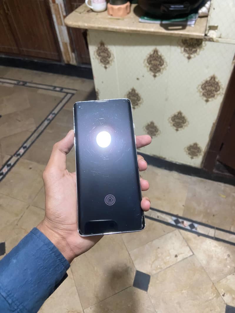 One Plus 8 6