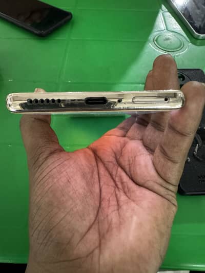 Tecno CAMON 30S