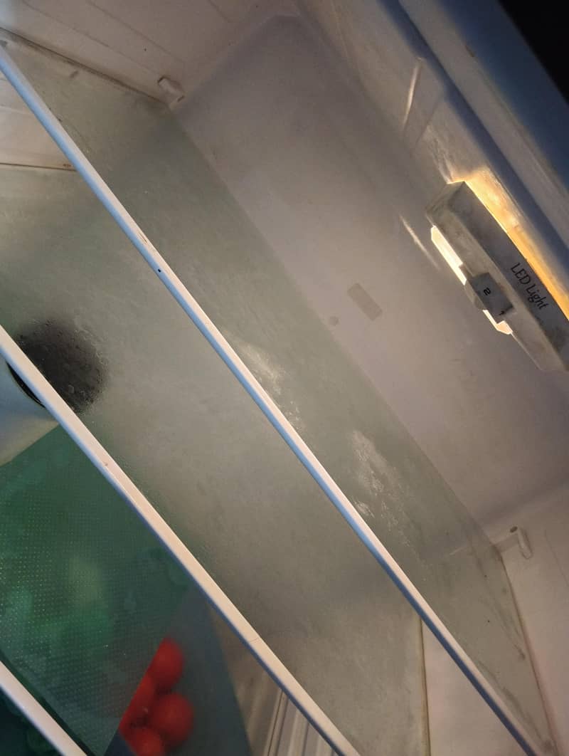 Dawlance refrigerator 7