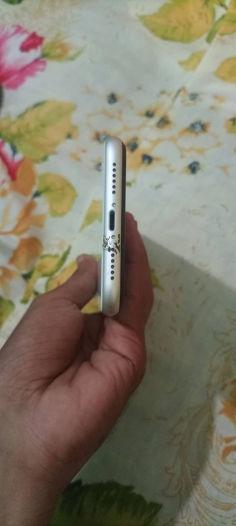 Apple iPhone 11 0