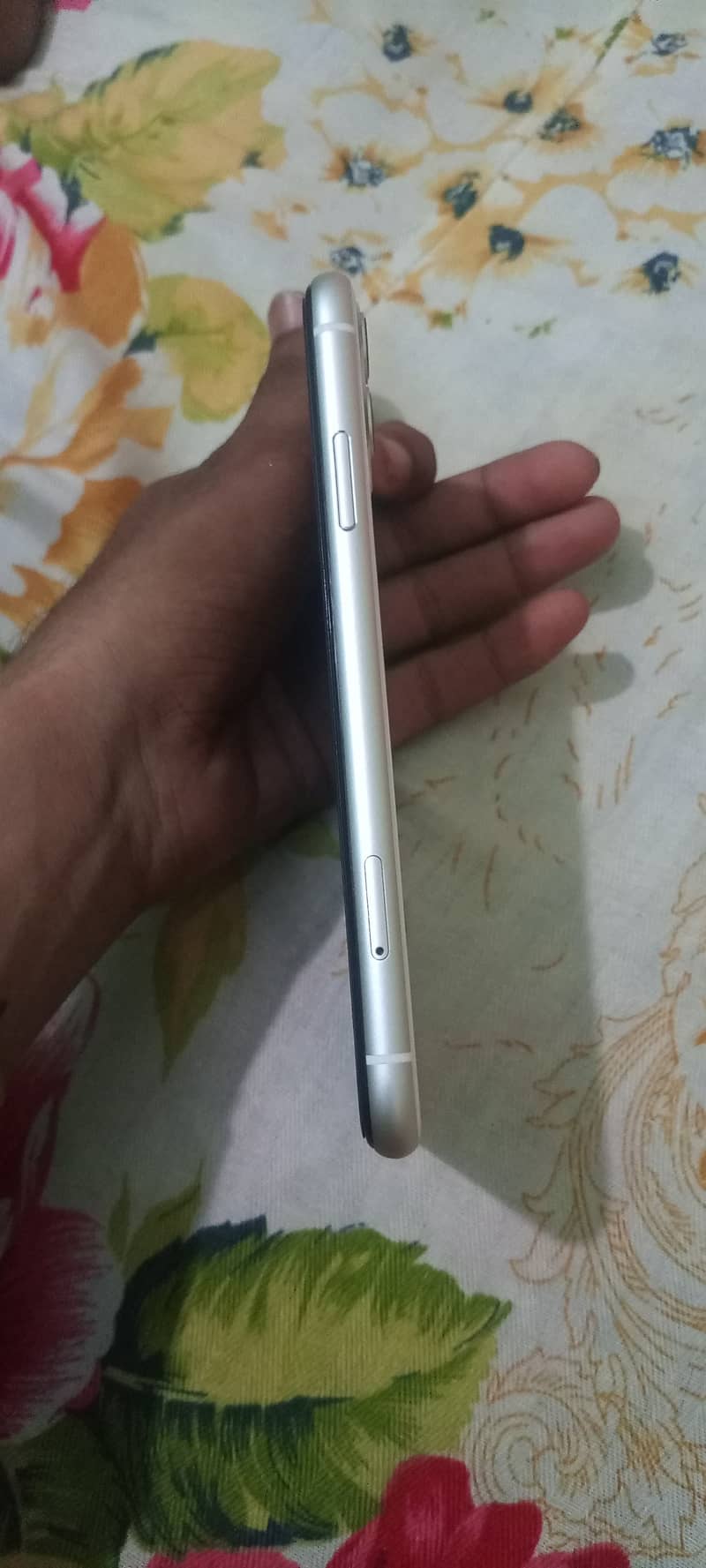 Apple iPhone 11 5