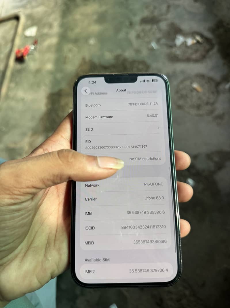 Apple iPhone 13 Pro Max 2