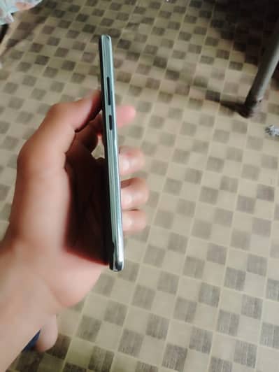 Vivo S1