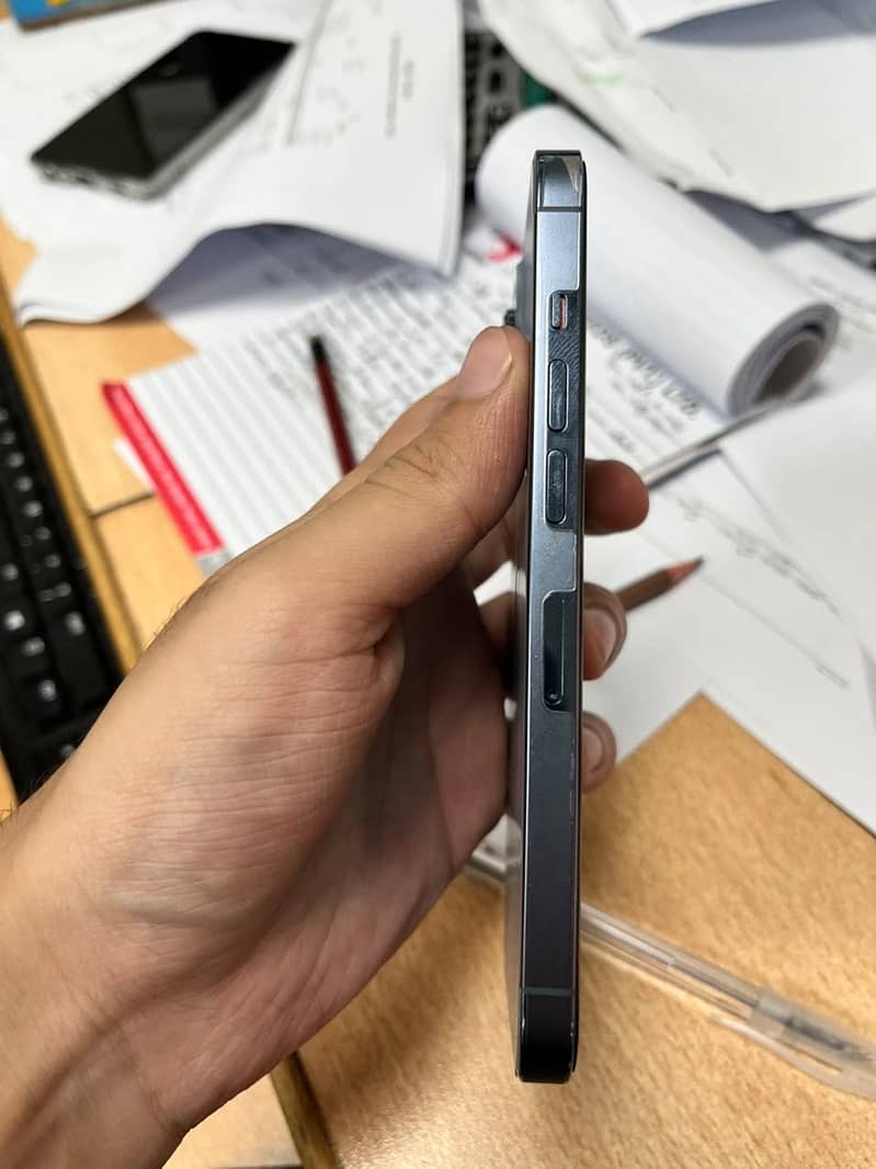 IPHONE 13pro 7