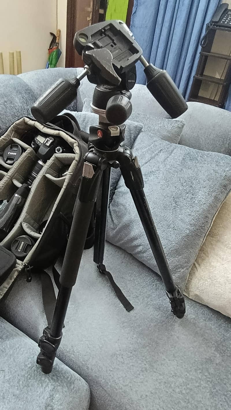 Canon EOS 80D 12