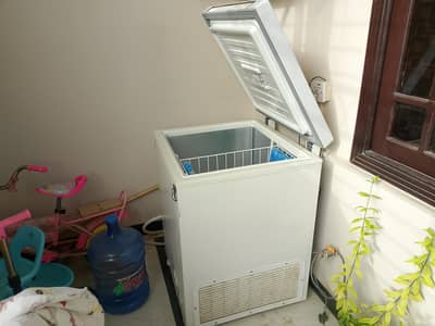 Urgent Sale Dawlance Freezer Excellent Condition