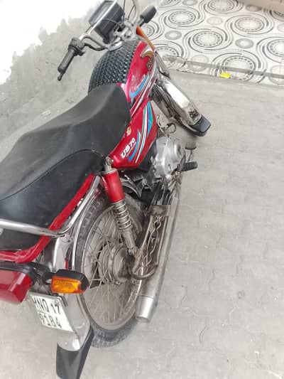 United 70 2017 model 0309-6934167