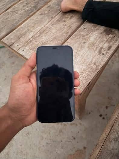 Apple iPhone 12 2