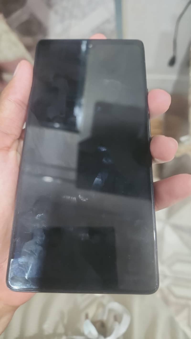 Google Pixel 6a 5