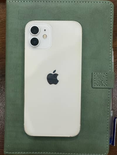 Apple iPhone 12