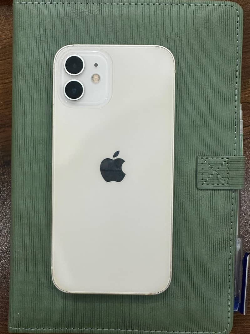 Apple iPhone 12 0