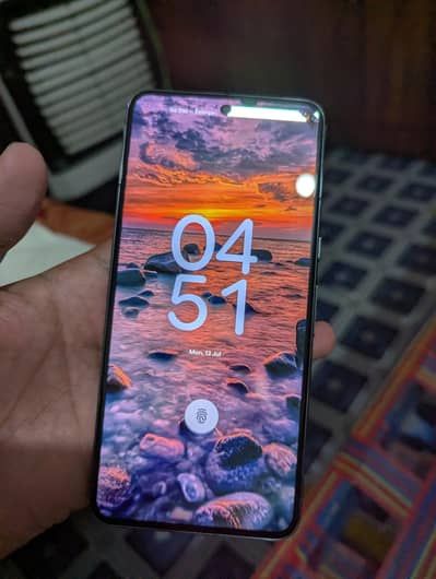 Google Pixel 8 Pro 10/10 just dot and line PTA approve