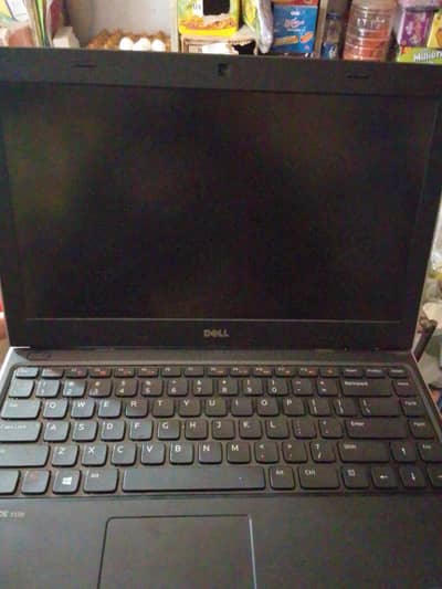 Dell Latitude 3330