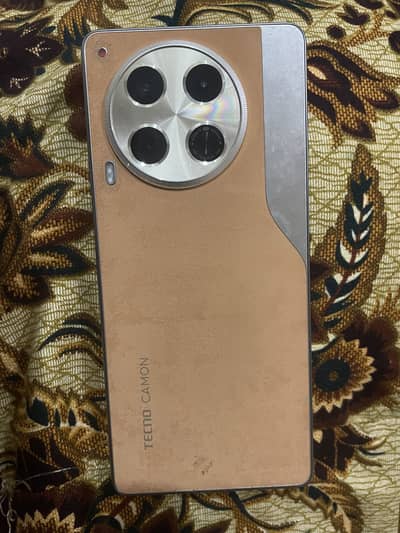 Tecno CAMON 30 with box and charger