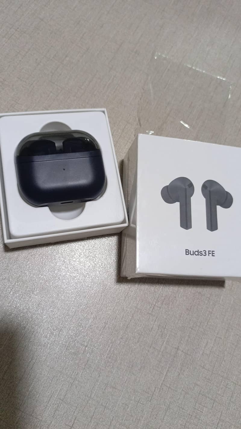 Mobile Accessories 16