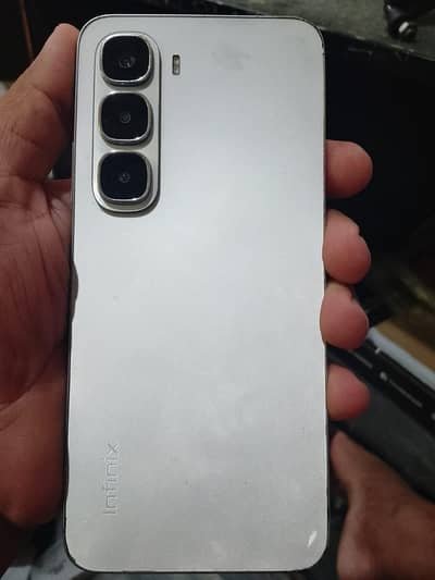 Infinix Hot 6