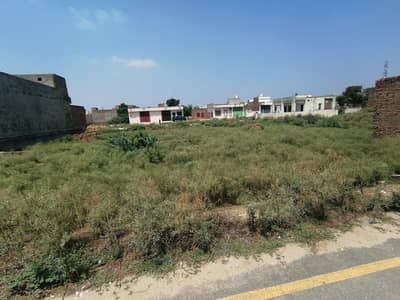 5 Marla Plot Available for Sale in Sangha Town