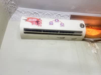 Ac inverter sprinter ( 5-6 years used) working condition 10/10