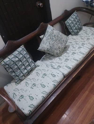 Orginal wood 5 seater sofa