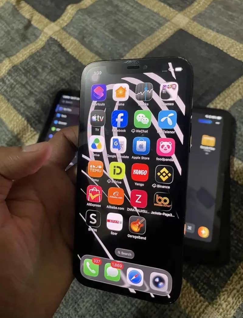 Apple iPhone 12 Pro 4