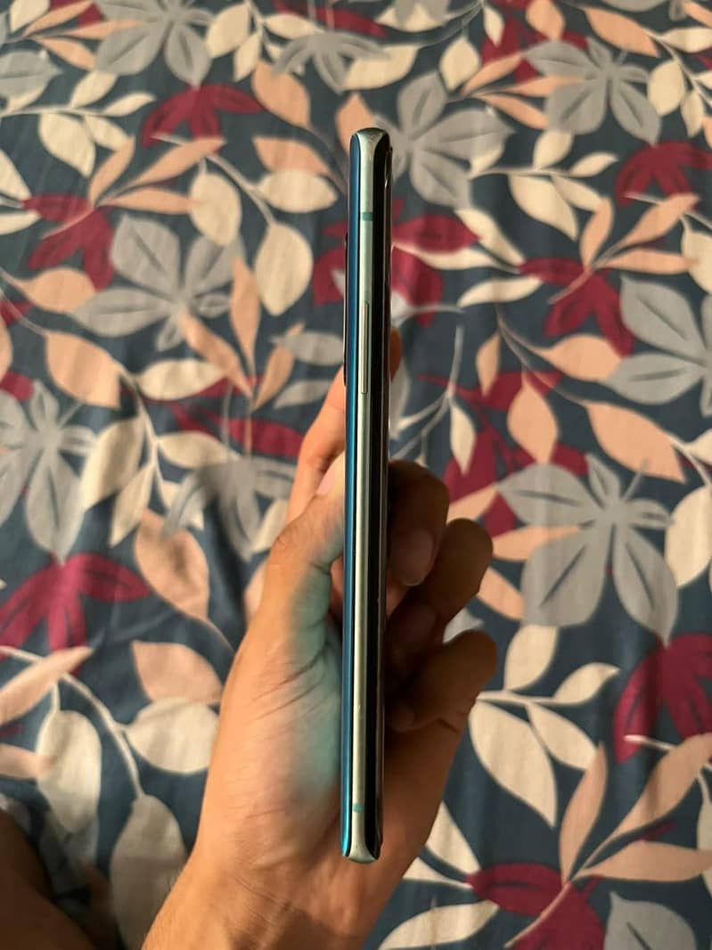 One Plus 8 Pro 3