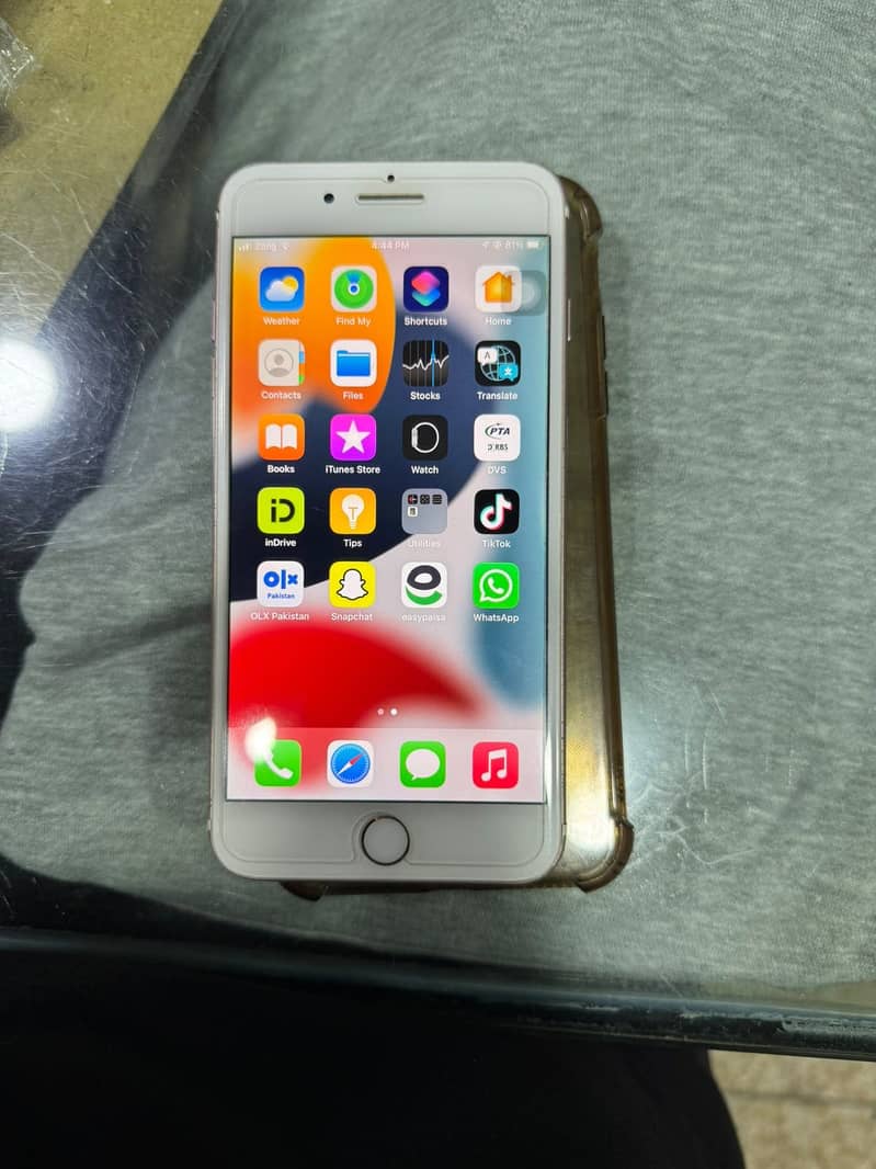 Apple iPhone 7 Plus 2