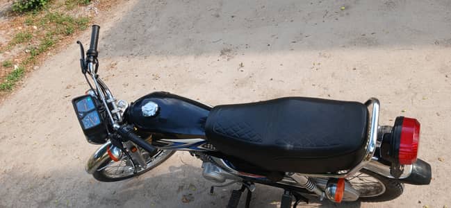 Honda CG 125 2025