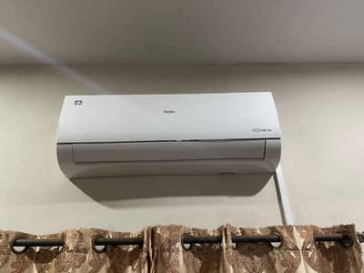Haier 1 Ton T3 Pro DC Inverter AC (14000 BTU) - Like New - 5 Days Used
