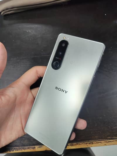 Sony 5 III