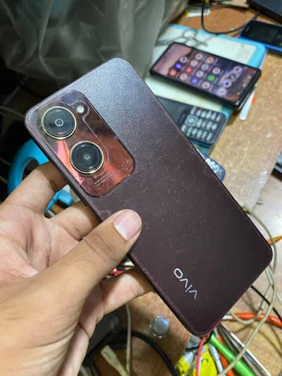 Vivo Y18