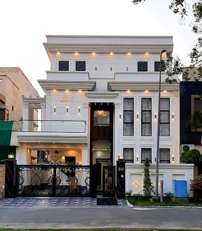 Highly-Desirable Prime Location House Available In Citi Housing Society For sale