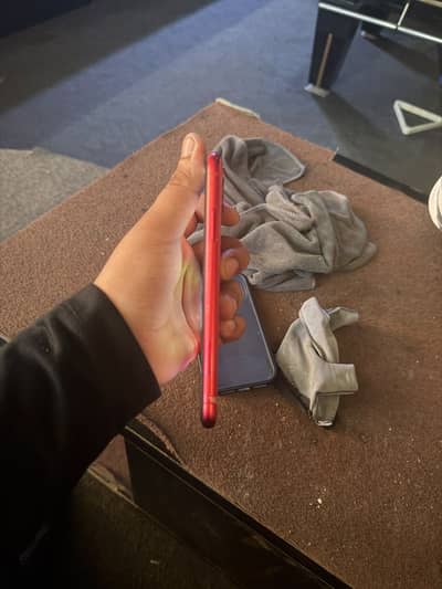 iphone 11 64 storage all ok