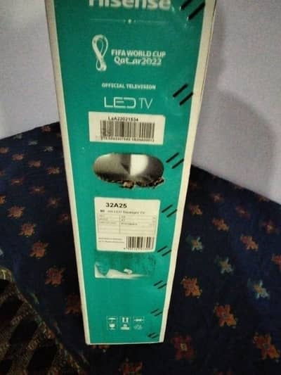 LED 32