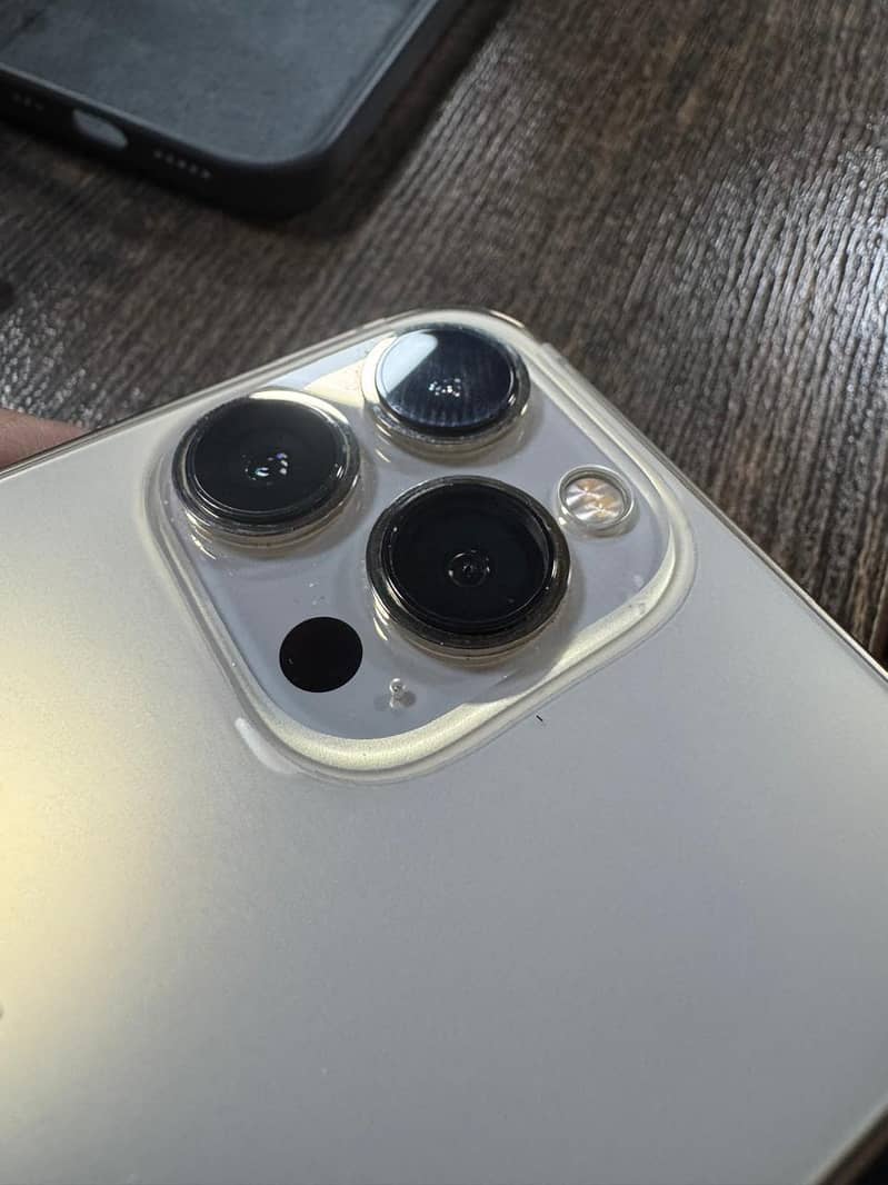 Apple iPhone 13 Pro Golden Color 3