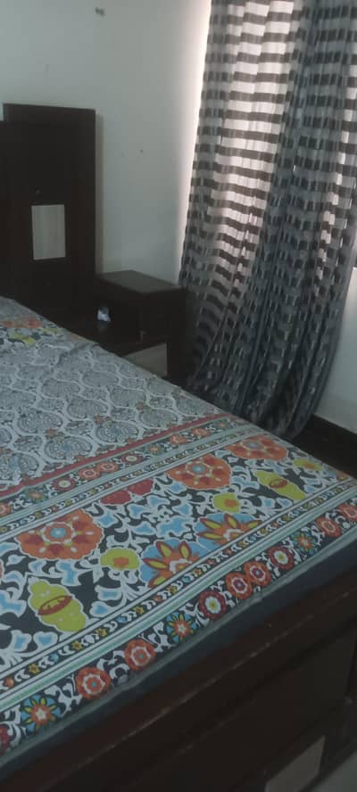 Bed room furniture set