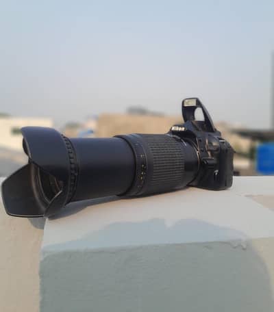 nikon d3100 with 70/300 and all asseries price fina