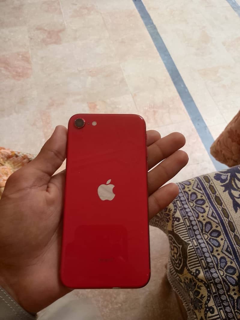 Apple iPhone SE 0