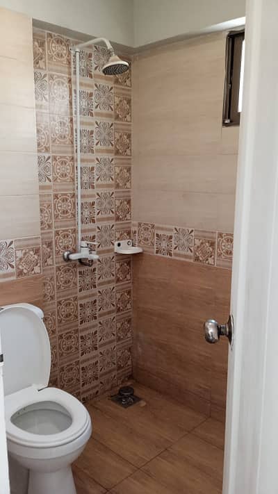 950 Sqft Furnished Flat For Rent In DHA Phase 2 Karachi